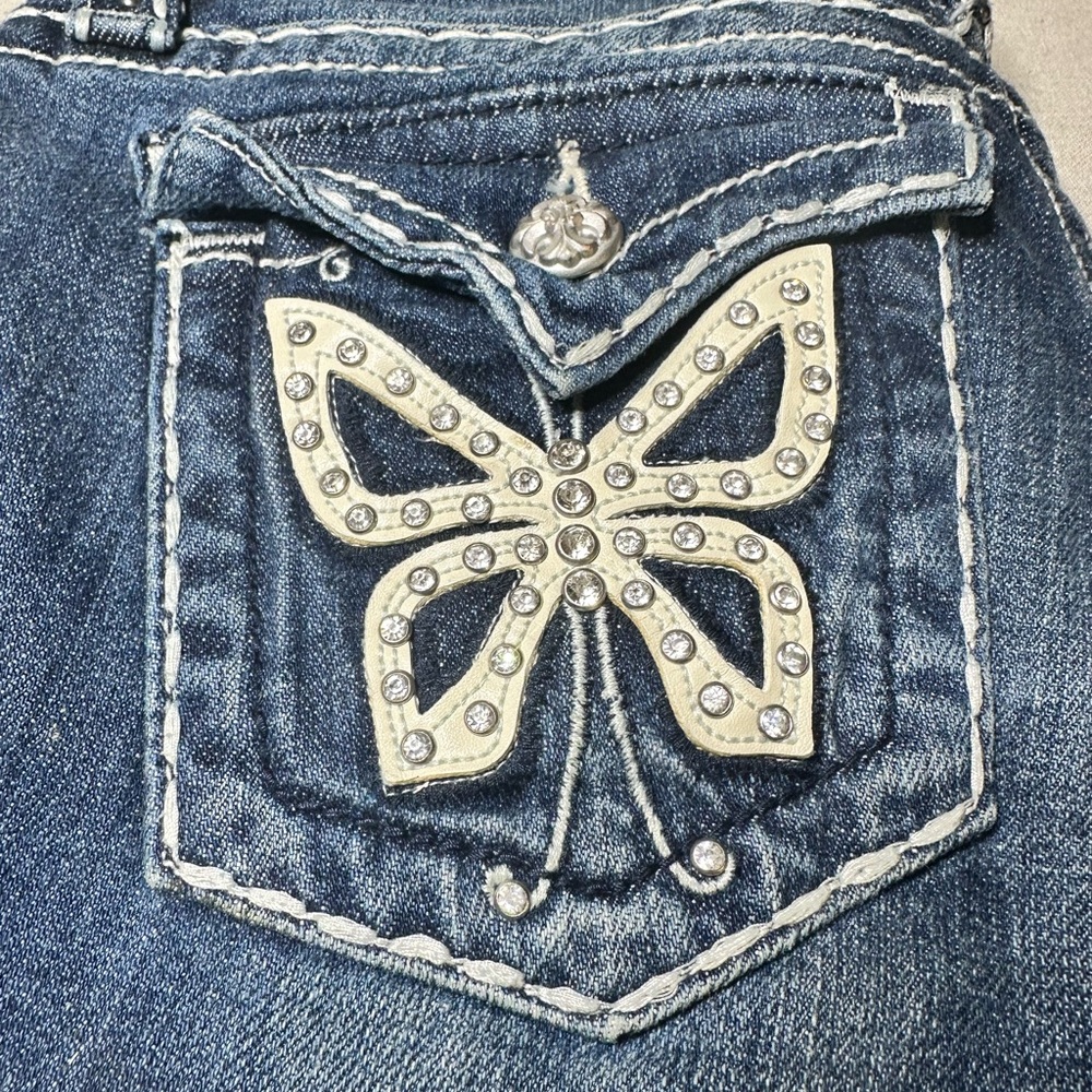 Miss Me Butterfly Pocket Bootcut Jeans Size 25 | Heavily Worn | Priced Low